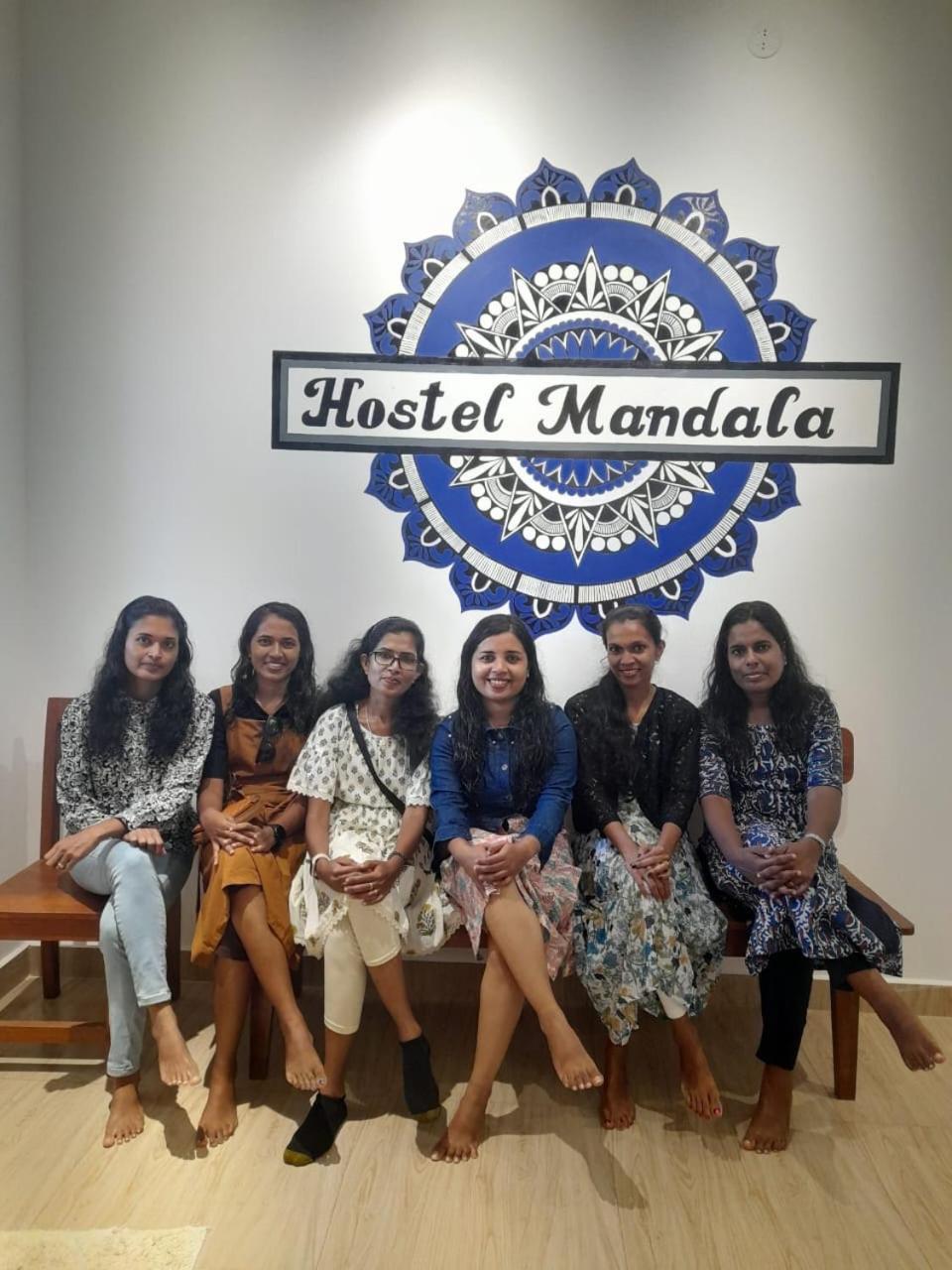 Hostel Mandala Анжуна Екстер'єр фото