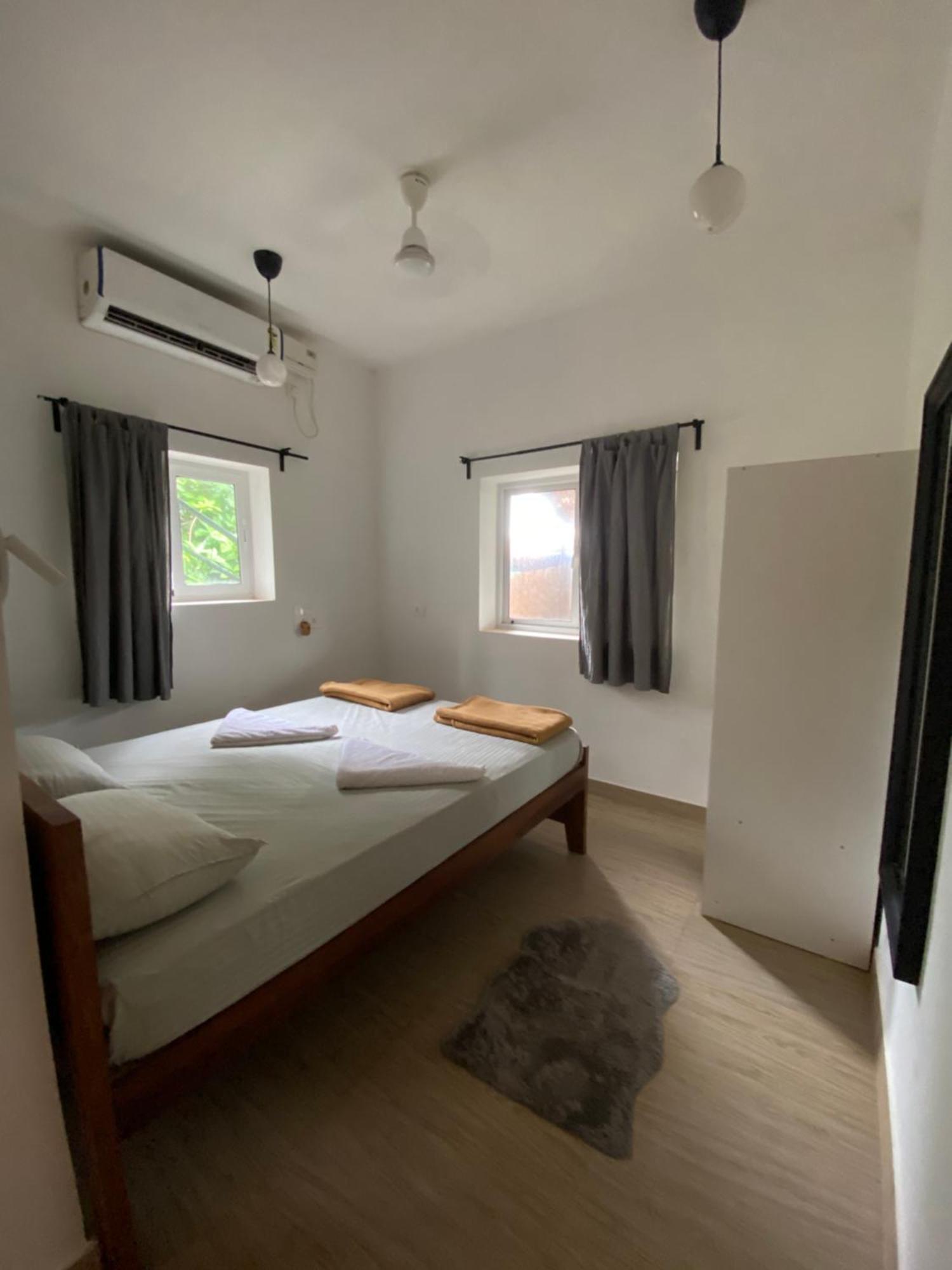 Hostel Mandala Анжуна Екстер'єр фото